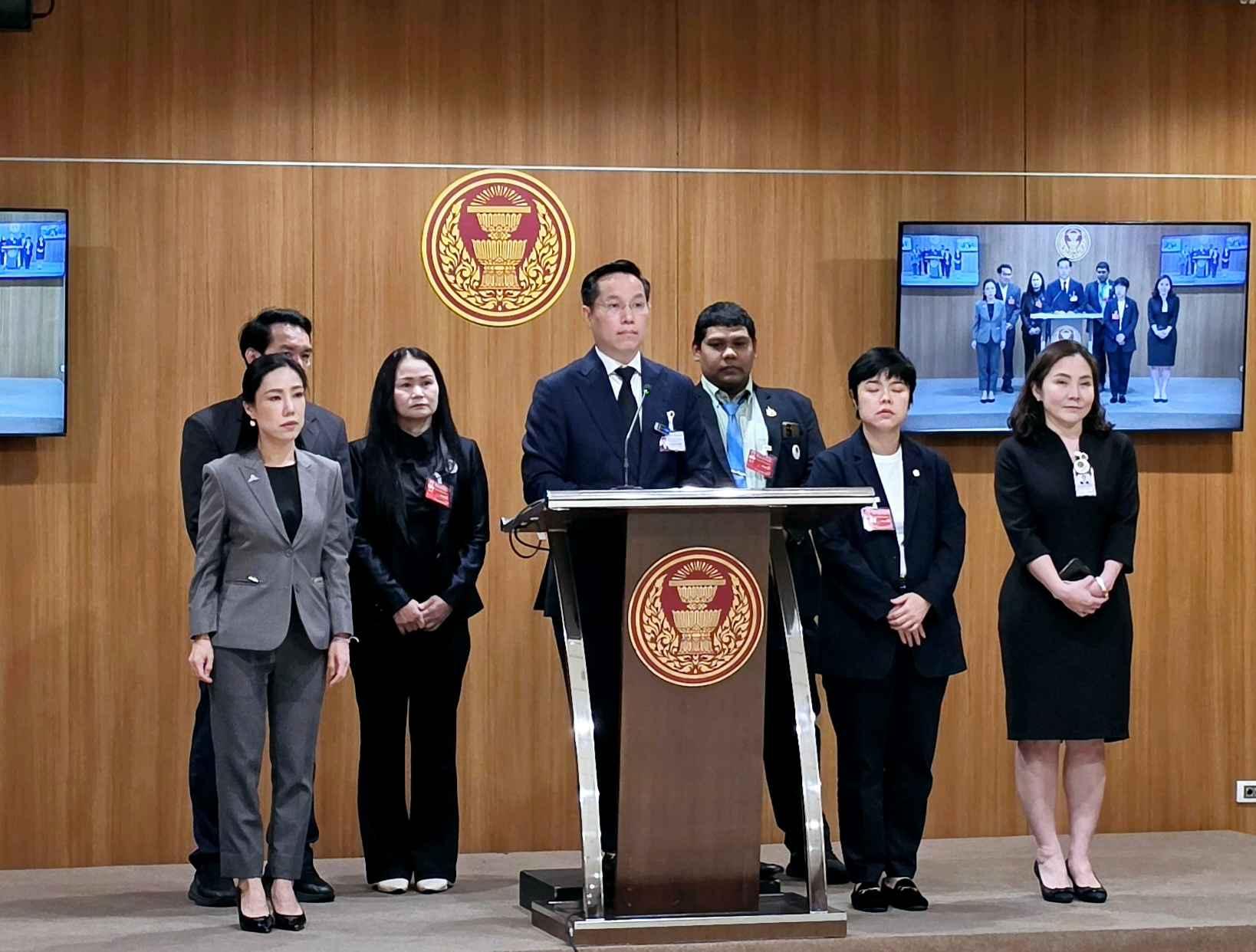 รองหัวหน้าพรรครวมไทยสร้างชาติ เสนอทบทวนการอ้างอิงราคาน้ำมันสิงคโปร์ ห่วงภาระกองทุนน้ำมัน