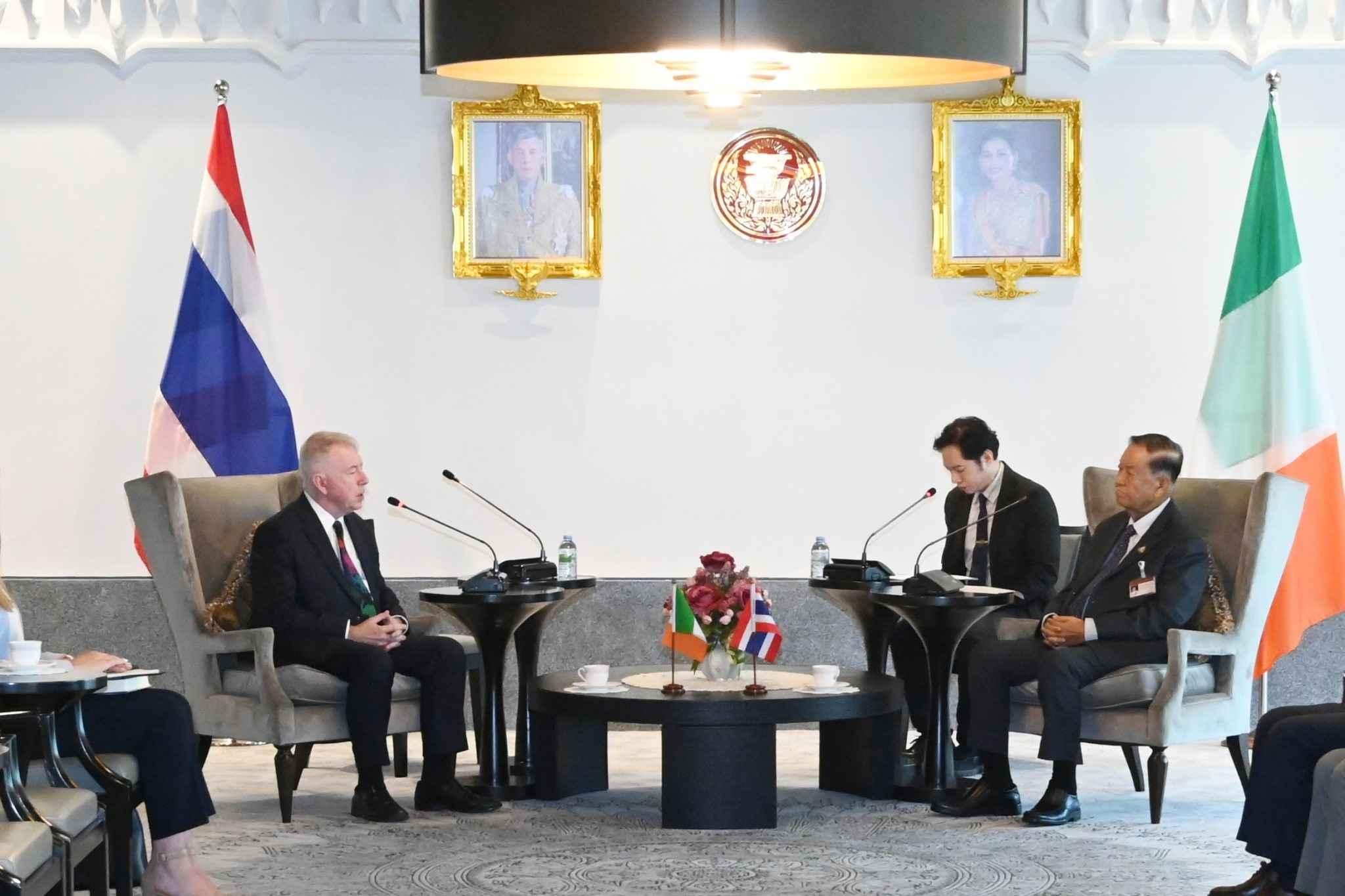 ประธานรัฐสภา ให้การรับรองเอกอัครราชทูตไอร์แลนด์ประจำประเทศไทย พร้อมเดินหน้ายกระดับความสัมพันธ์ด้านนิติบัญญัติ