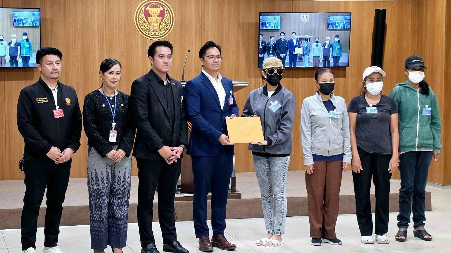 กมธ.ทหาร รับเรื่องร้องเรียนประชาชน อ้างถูกหลอกลงทุนผ่านเครือข่ายในชุมชน จ่อประสานกองทัพตรวจสอบ